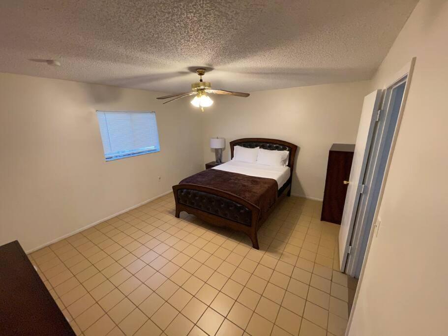 Lakeside Retreat - 3 Bedroom, 2 Bathroom House By The Lake Lakeland Exterior foto